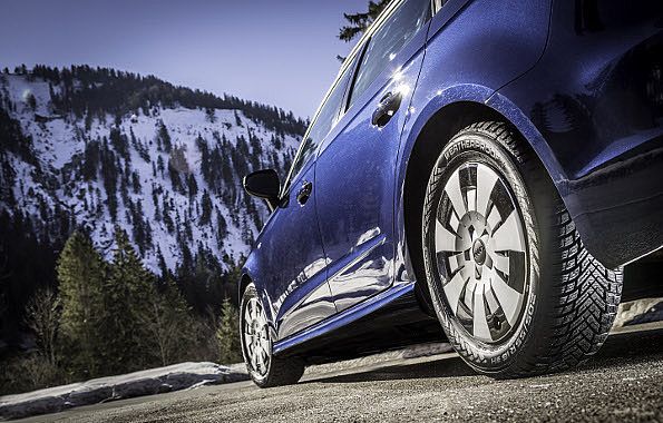 Nokian WeatherProof najlepsza w teście „Auto Express”
