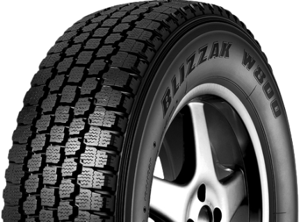 Bridgestone W800 195/75R16 107 R C